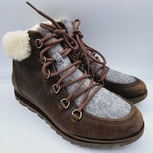 SOREL Women Harlow Lace Cozy Boots
